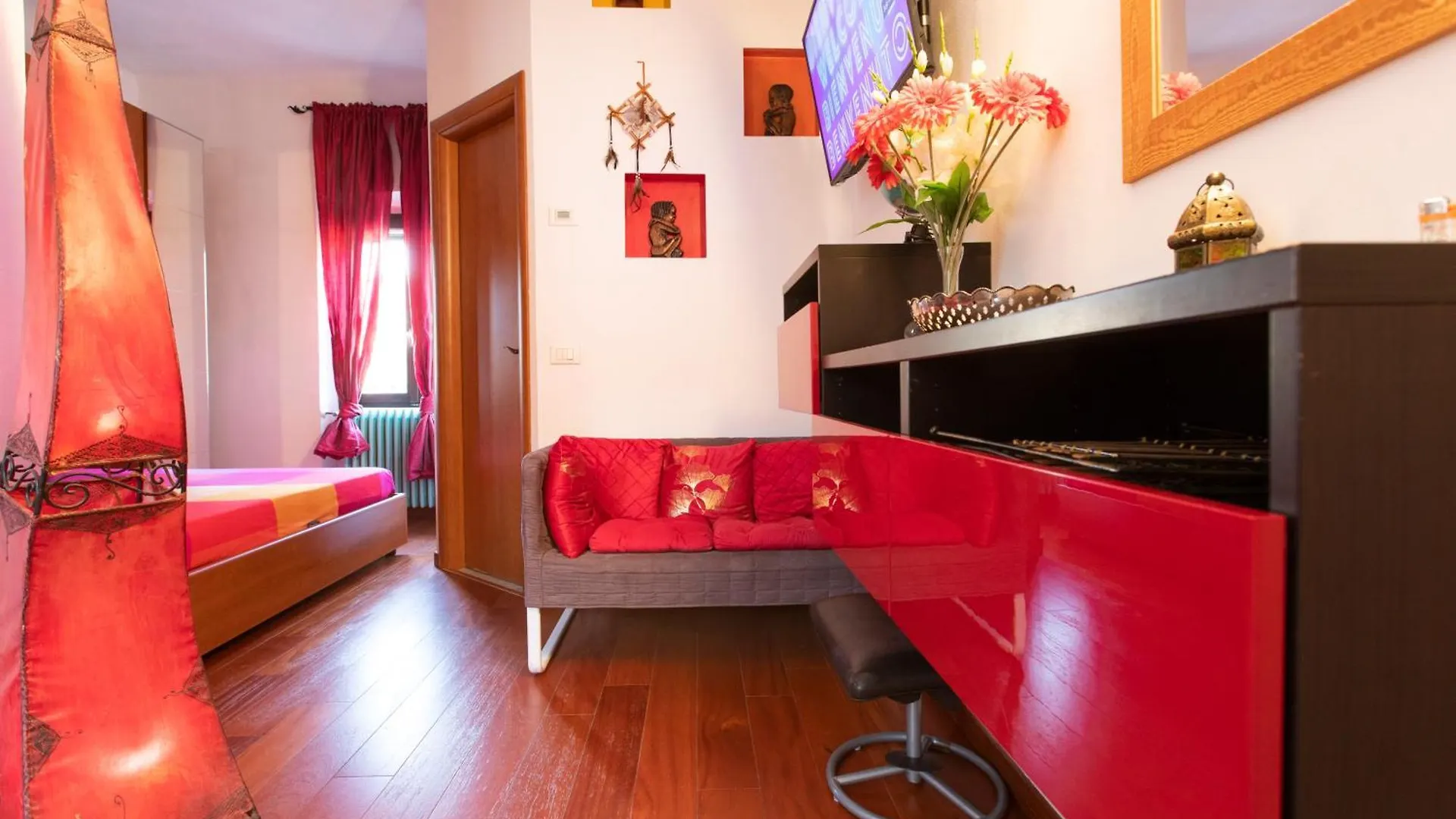 Guest house Relax A 4 Salti Dai Navigli Hotel Milan