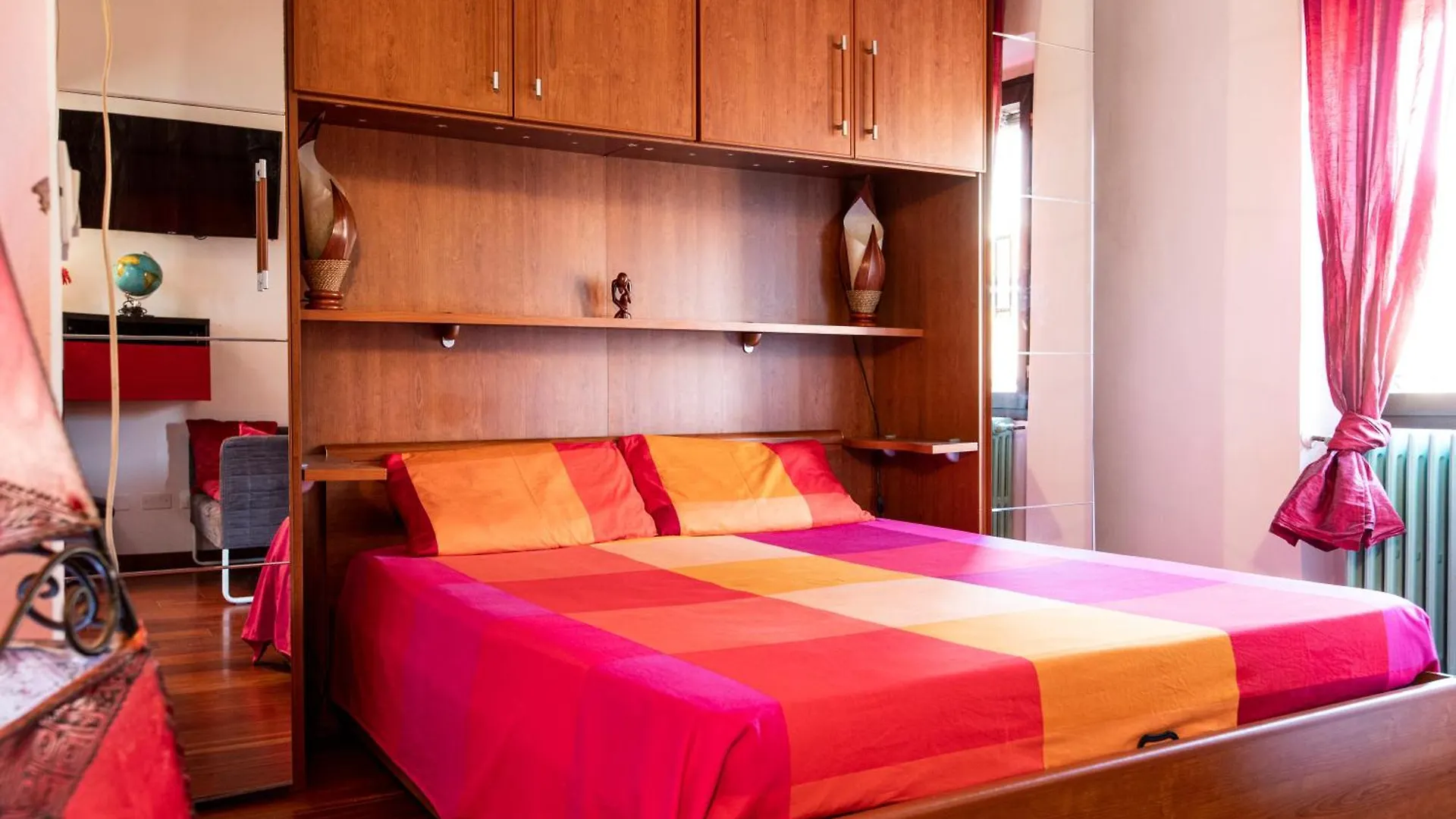 Hotel Relax A 4 Salti Dai Navigli Milán 0*,