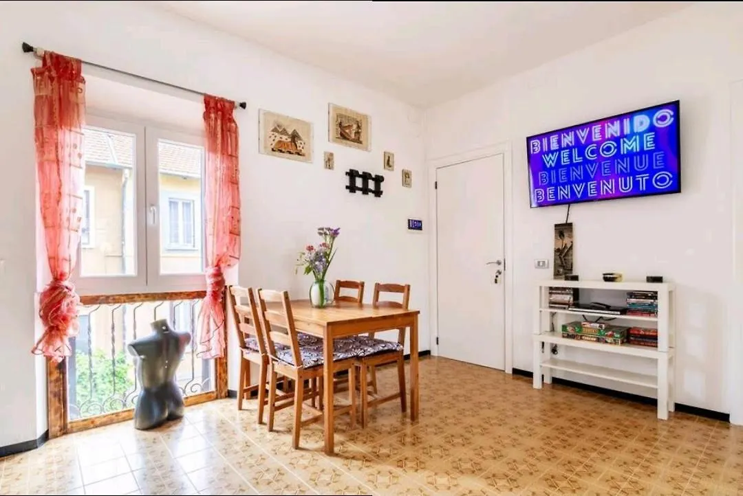 Hotel Relax A 4 Salti Dai Navigli Milano Affittacamere