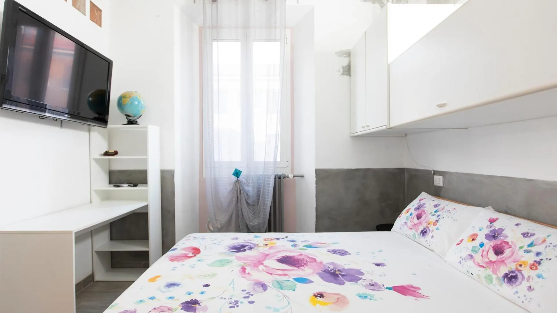 Hotel Relax A 4 Salti Dai Navigli Milano